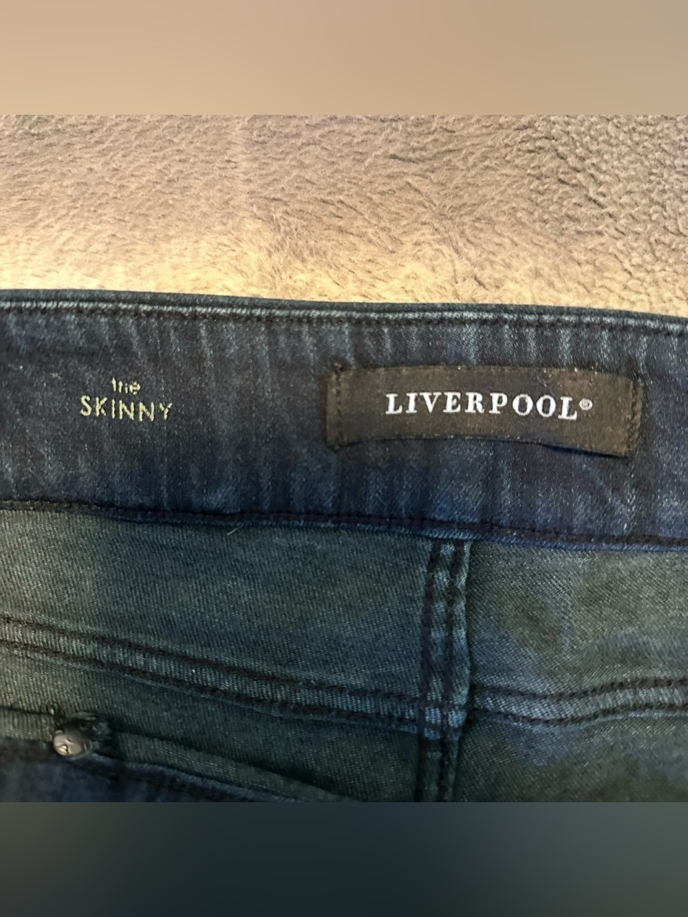 Liverpool The Skinny Dark Wash High Rise Pull-On Jeans Size 10 - Picture 9 of 10